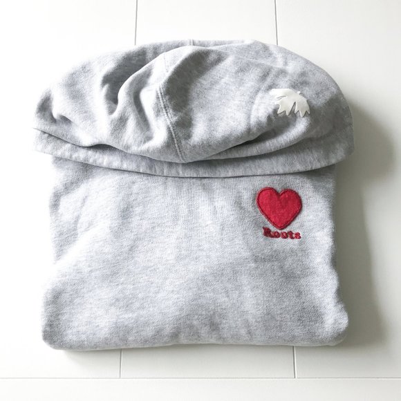 Roots: Heart Hoody - Picture 1 of 9